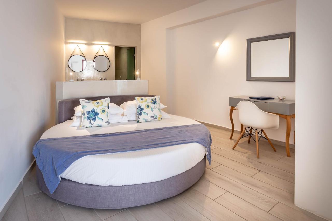Mar N Mar Crown Hotel-Suites Kamári Dış mekan fotoğraf