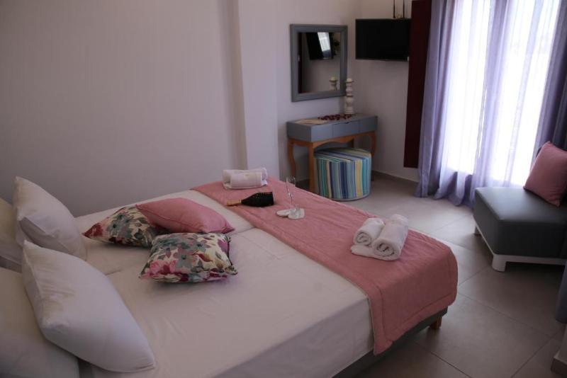Mar N Mar Crown Hotel-Suites Kamári Dış mekan fotoğraf
