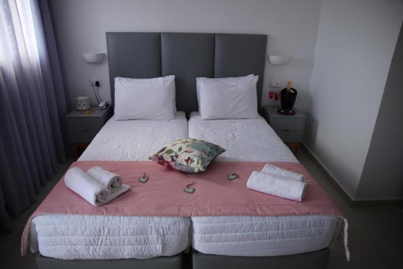 Mar N Mar Crown Hotel-Suites Kamári Dış mekan fotoğraf